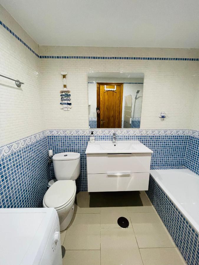Apartamento La Torre 1337 Precioso, Moderno Y Con Piscina Torremolinos Kültér fotó