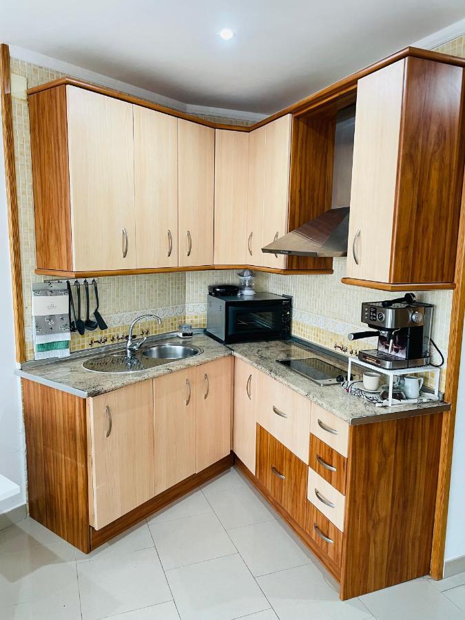 Apartamento La Torre 1337 Precioso, Moderno Y Con Piscina Torremolinos Kültér fotó